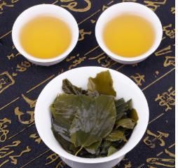 老公老早将普洱茶送人,是因为他特爱这种 特产茶 ,口味香浓